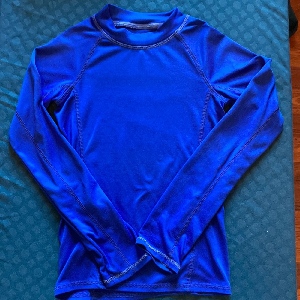 🌺 3/$12 O’rageous long sleeved rash guard, size XXS 4/5